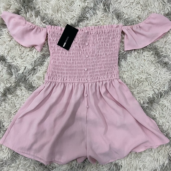 Fashion Nova Lovely and Pure off shoulder romper size Small - Picture 2 of 5